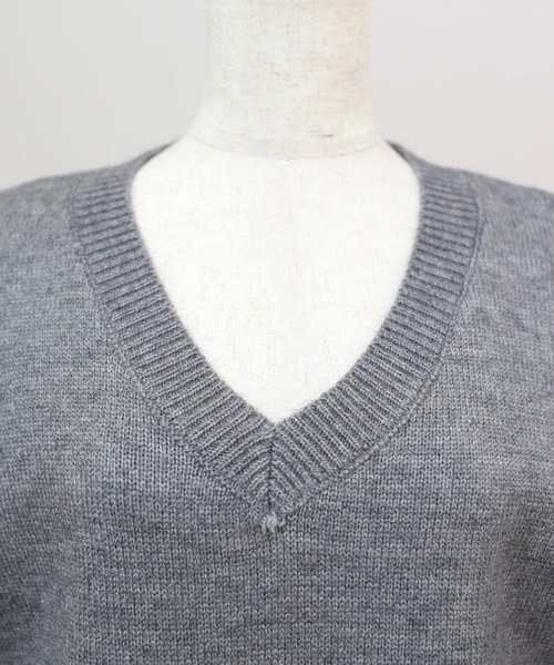 merrylatte（メリーラテ）の「ベーシックニットベスト（ベスト・レディース・グレー/ボルドー・FREE）」の9枚目の写真