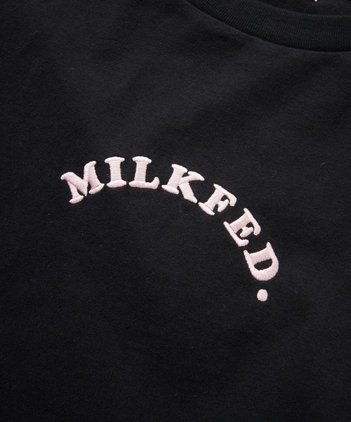 MILKFED.（ミルクフェド）の「COLORED SLEEVE EDGE S/S TOP（Tシャツ/カットソー・レディース・ブラウン/ブラック/オフホワイト・ONE SIZE）」の7枚目の写真