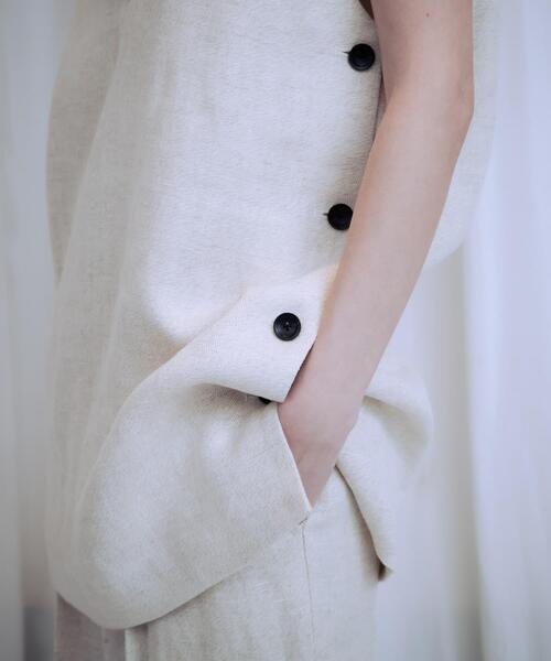 URBAN RESEARCH（アーバンリサーチ）の「new basic　リネンチュニックベスト（ベスト・レディース・ネイビー/ナチュラル・FREE）」の4枚目の写真