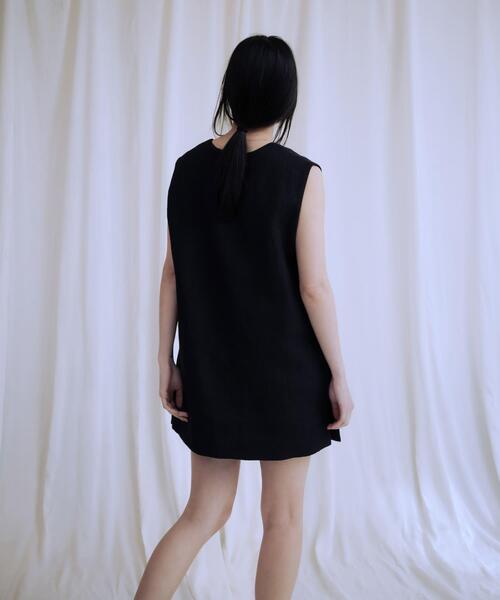 URBAN RESEARCH（アーバンリサーチ）の「new basic　リネンチュニックベスト（ベスト・レディース・ネイビー/ナチュラル・FREE）」の17枚目の写真