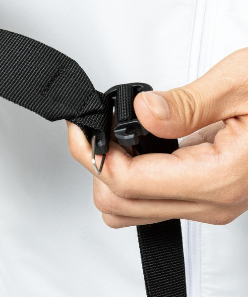 karrimor(カリマー)の「grab mini carry(ボディバッグ/ウエストポーチ・メンズ・ブラック/ブラウン/チャコールグレー・FREE)」の8枚目の写真