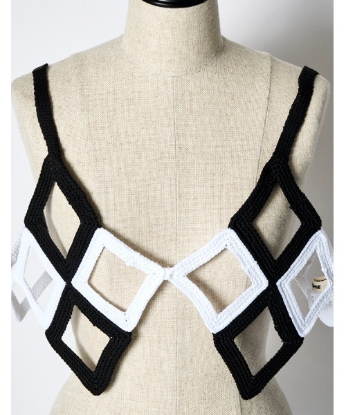 RUMCHE（ラムシェ）の「Diamond Bond Yarn Bustier / ダイヤモンドボンドヤーンビスチェ（ベスト・レディース・ホワイト/ブラック・FREE）」の8枚目の写真