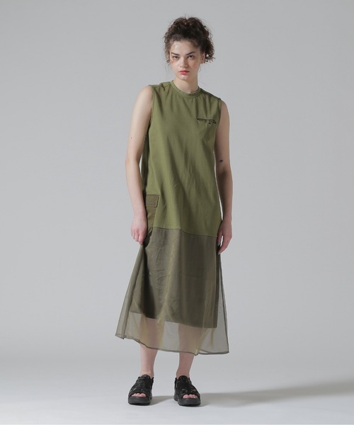 AVIREX（アヴィレックス）の「《直営店限定》SLEEVELESS MILITARY ONEPIECE/スリーブレス ミリタリーワンピース（ワンピース・レディース・オリーブ/チャコールグレー・S/M）」の13枚目の写真