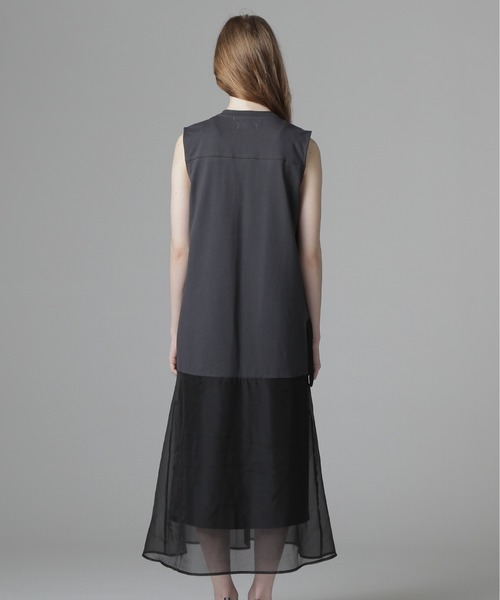 AVIREX（アヴィレックス）の「《直営店限定》SLEEVELESS MILITARY ONEPIECE/スリーブレス ミリタリーワンピース（ワンピース・レディース・オリーブ/チャコールグレー・S/M）」の4枚目の写真