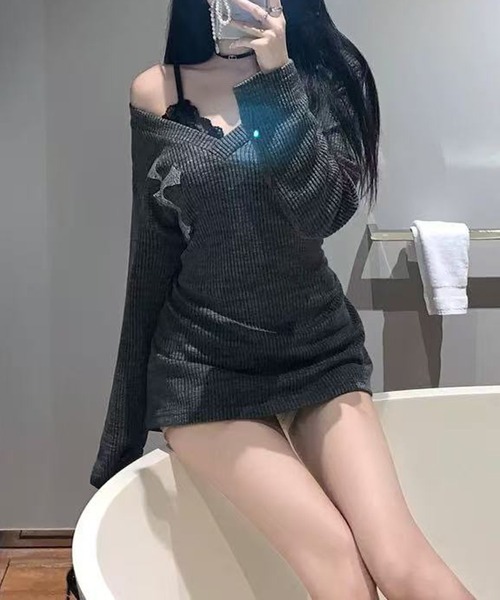 CERCA（チェルカ）の「【 MEMECLE / メメクル 】クロスデザイン ニットミニワンピース（ワンピース・レディース・グレー・M/S）」の9枚目の写真