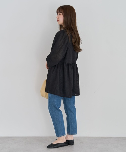 Green　Parks（グリーンパークス）の「ヒョウ柄ジャガードペプラムチュニックブラウス（シャツ/ブラウス・レディース・オフホワイト/ライトイエロー/ブラック・FREE）」の12枚目の写真