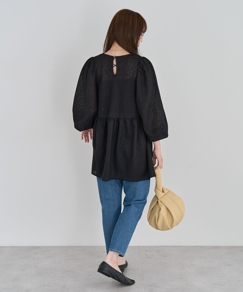 Green　Parks（グリーンパークス）の「ヒョウ柄ジャガードペプラムチュニックブラウス（シャツ/ブラウス・レディース・オフホワイト/ライトイエロー/ブラック・FREE）」の13枚目の写真