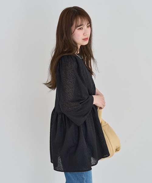 Green　Parks（グリーンパークス）の「ヒョウ柄ジャガードペプラムチュニックブラウス（シャツ/ブラウス・レディース・オフホワイト/ライトイエロー/ブラック・FREE）」の15枚目の写真