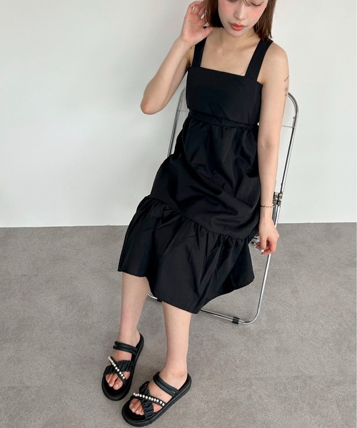 SHEPP(シープ)の「パール付き フラット 厚底 ギャザー EVAサンダル(サンダル・レディース・ホワイト/ブラック・M/L)」の3枚目の写真