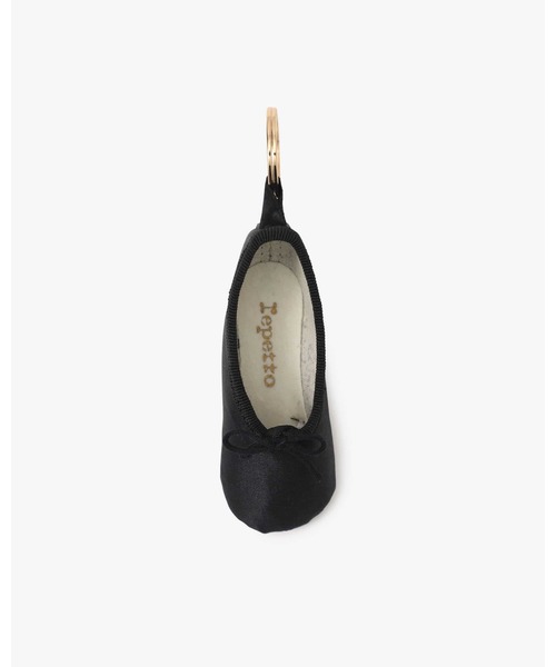 Repetto(レペット)の「〔WEB限定〕ミニ ショーソン キーリング / A0097S(キーホルダー・レディース・ブラック・FREE)」の4枚目の写真