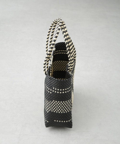 NANO universe（ナノユニバース）の「メルカドバッグ（ハンドバッグ・レディース・ブルー/ブラック/ベージュ・FREE）」の9枚目の写真