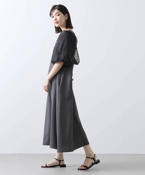 Gready Brilliant(グレディブリリアン)の「袖フロッキーオーガンワンピース(ワンピース・レディース・グレー/アイボリー・M)」の11枚目の写真