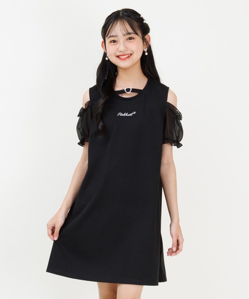 PINKHUNT(ピンクハント)の「PINKHUNT ピンクハント 肩だし袖シフォン ワンピース 0592K(ワンピース・キッズ・ブラック/スカイブルー系1・140cm/150cm/160cm/120cm/130cm)」の2枚目の写真