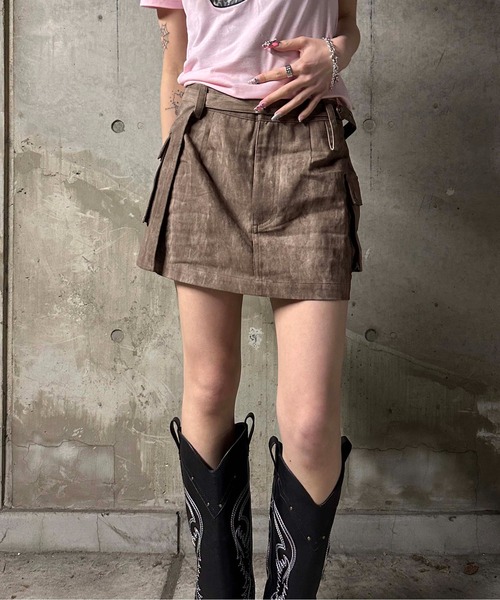 sedacle girl(セダクルガール)の「ポケットベルト付きミニスカート(スカート・レディース・ブラック/ブラウン・SMALL/MEDIUM)」の13枚目の写真