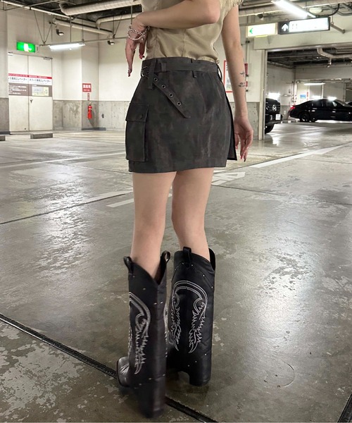 sedacle girl(セダクルガール)の「ポケットベルト付きミニスカート(スカート・レディース・ブラック/ブラウン・SMALL/MEDIUM)」の5枚目の写真