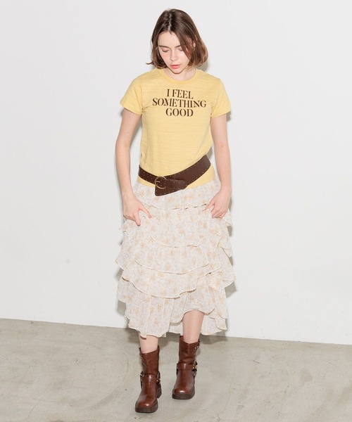 FOREVER 21（フォーエバー トゥエンティーワン）の「スタッズベルト（ベルト・レディース・ブラウン・FREE）」の4枚目の写真