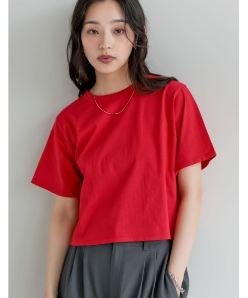 Re:EDIT（リエディ）の「[リニューアル][接触冷感][UVカット]セミクロップド半袖Tシャツ（Tシャツ/カットソー・レディース・ブラウン/レッド/グレー/イエロー/ホワイト/ブラック/ベージュ/チャコール・MEDIUM/LARGE）」の19枚目の写真