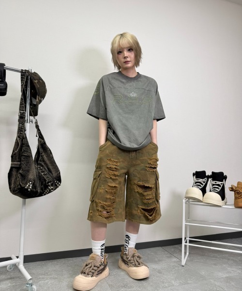 ATMARK(アットマーク)の「《ワンサイズ / UNISEX 》R.E.Sロゴ Tee Tシャツ(Tシャツ/カットソー・メンズ・グレー/カーキ・MEDIUM)」の8枚目の写真