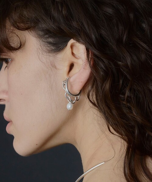 loni(ロニ)の「<loni>Ivy pearl chain リング-2WAY-(リング・レディース・シルバー・11)」の2枚目の写真