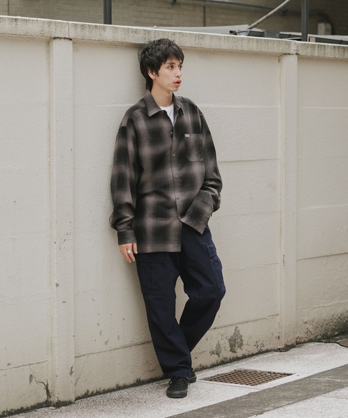 Liberaiders(リベレイダース)の「Liberaiders/リベレイダース 6 POCKET ARMY WOOL PANTS カーゴパンツ(カーゴパンツ・メンズ・ネイビー/オリーブ・34/32/30)」の4枚目の写真