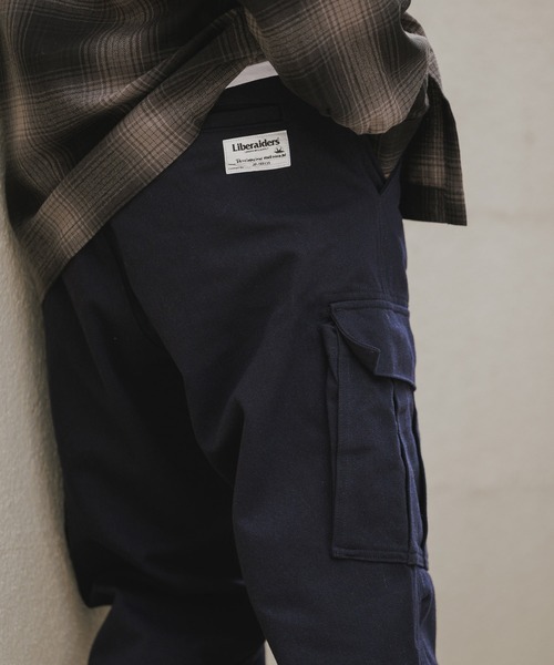 Liberaiders(リベレイダース)の「Liberaiders/リベレイダース 6 POCKET ARMY WOOL PANTS カーゴパンツ(カーゴパンツ・メンズ・ネイビー/オリーブ・34/32/30)」の10枚目の写真