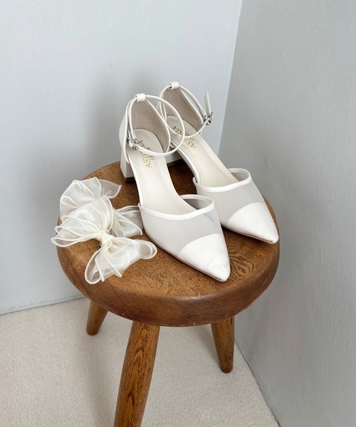 ASTORIA ODIER（アストリアオディール）の「リボン２wayセパレートパンプス（パンプス・レディース・イエロー/アイボリー/ブラック・MEDIUM/LARGE/SMALL）」の2枚目の写真