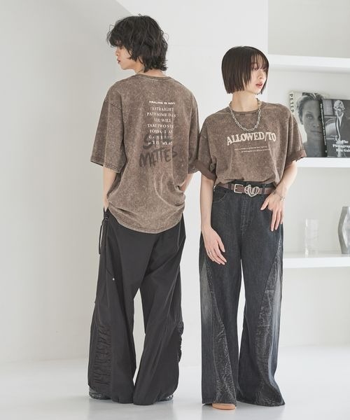 Anui（アニュイ）の「【UNISEX/2サイズ展開】ダストビンテージTシャツ（Tシャツ/カットソー・レディース・チョコ/ブラック・MEDIUM/LARGE）」の18枚目の写真