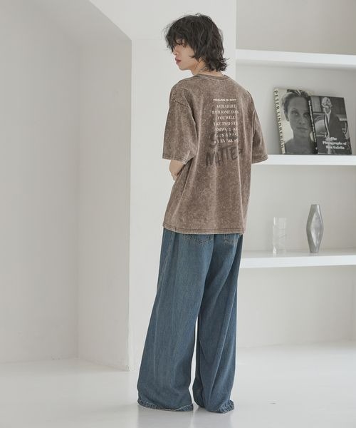 Anui（アニュイ）の「【UNISEX/2サイズ展開】ダストビンテージTシャツ（Tシャツ/カットソー・レディース・チョコ/ブラック・MEDIUM/LARGE）」の10枚目の写真