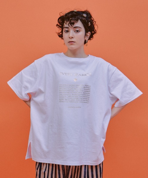 manana suerte(マニャーナスエルテ)の「メタリックロゴオーバールーズTシャツ(Tシャツ/カットソー・レディース・ブラック/ホワイト・FREE)」の21枚目の写真