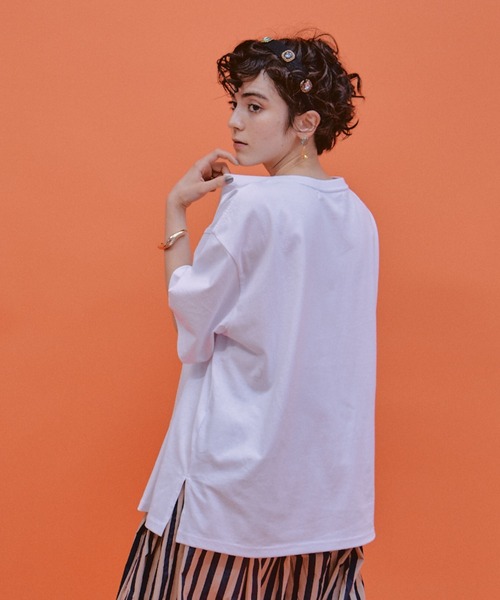 manana suerte(マニャーナスエルテ)の「メタリックロゴオーバールーズTシャツ(Tシャツ/カットソー・レディース・ブラック/ホワイト・FREE)」の14枚目の写真