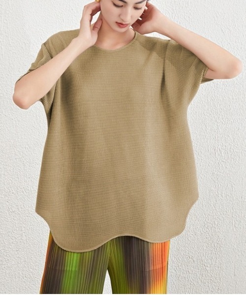 lesperance(レスぺランス)の「サマーニットプルオーバー(Tシャツ/カットソー・レディース・アイボリー/ブラック/カーキブラウン・フリー)」の8枚目の写真