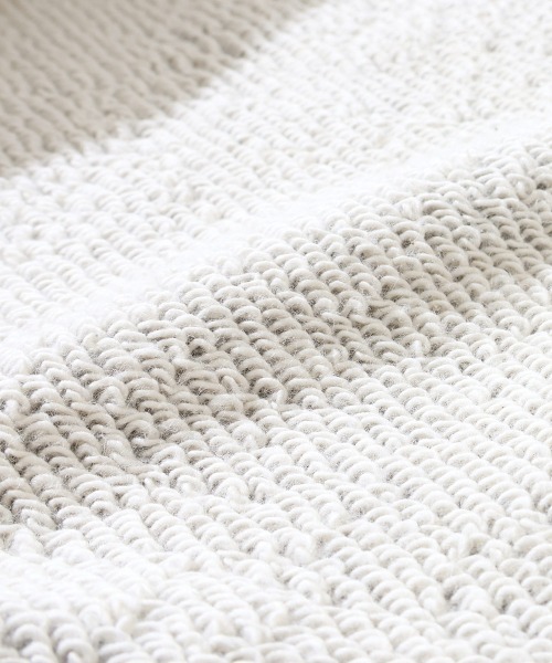 KRIFF MAYER Lady's Collection（クリフメイヤーレディースコレクション）の「【本体綿100％】リメイク風ざっくり裏毛スウェット（スウェット・レディース・グレー/カラフル/パープル/イエロー/ベージュ・LARGE/MEDIUM）」の17枚目の写真