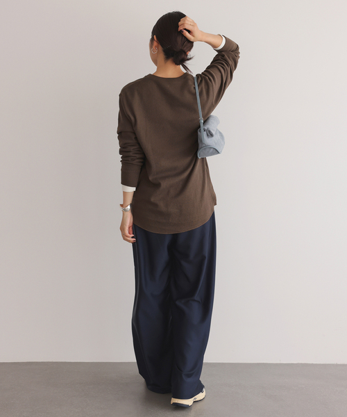 HANES（ヘインズ）の「HANES/ヘインズ SLOBE別注 WAFFLE 2パックカットソー（Tシャツ/カットソー・レディース・ベージュ/ネイビー/チョコ/グレー・FREE）」の8枚目の写真