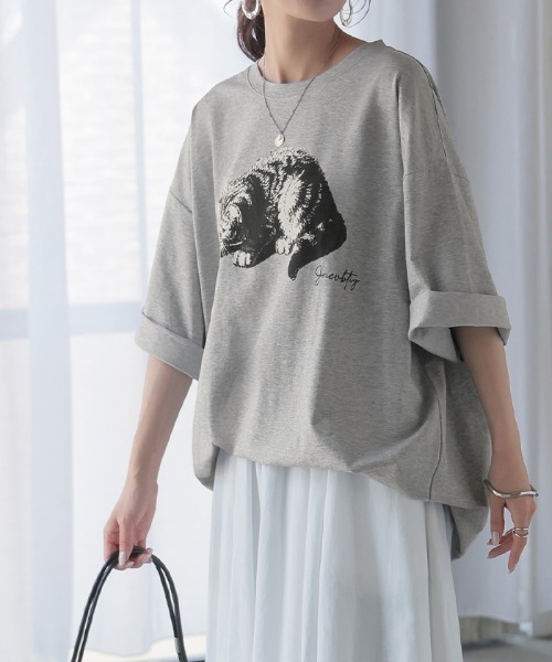 HUG.U(ハグユー)の「接触冷感 猫プリントTシャツ(Tシャツ/カットソー・レディース・ブラック/ライトグレー/ホワイト/パープル・FREE)」の21枚目の写真