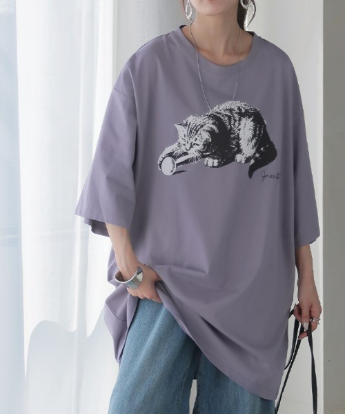 HUG.U(ハグユー)の「接触冷感 猫プリントTシャツ(Tシャツ/カットソー・レディース・ブラック/ライトグレー/ホワイト/パープル・FREE)」の13枚目の写真