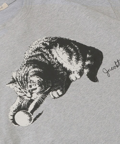 HUG.U(ハグユー)の「接触冷感 猫プリントTシャツ(Tシャツ/カットソー・レディース・ブラック/ライトグレー/ホワイト/パープル・FREE)」の7枚目の写真