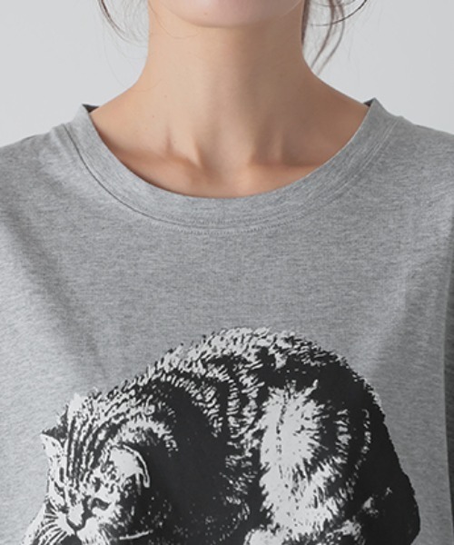 HUG.U(ハグユー)の「接触冷感 猫プリントTシャツ(Tシャツ/カットソー・レディース・ブラック/ライトグレー/ホワイト/パープル・FREE)」の8枚目の写真