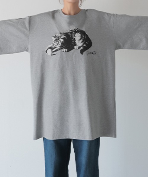 HUG.U(ハグユー)の「接触冷感 猫プリントTシャツ(Tシャツ/カットソー・レディース・ブラック/ライトグレー/ホワイト/パープル・FREE)」の11枚目の写真