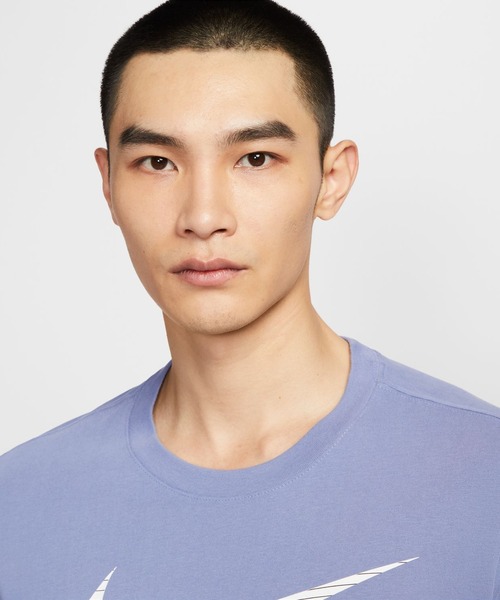 NIKE（ナイキ）の「ナイキ  DF 2 YR スウッシュ S/S NIKE（Tシャツ/カットソー・メンズ・ブラック/ホワイト/ブルーグレー・S/M/L/LL/3L）」の11枚目の写真