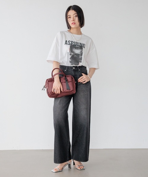 BAYFLOW（ベイフロー）の「[500mlのペットボトルも入る]フロントＷポケットボストンバッグ（ハンドバッグ・レディース・ライトグレー/ブラック/バーガンディー/ライトベージュ・FREE）」の7枚目の写真