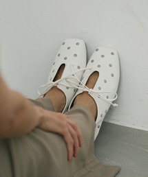 NUJOH（ヌゾ）の「Dot Button Loafers / ドット ボタン ローファー（ローファー）」