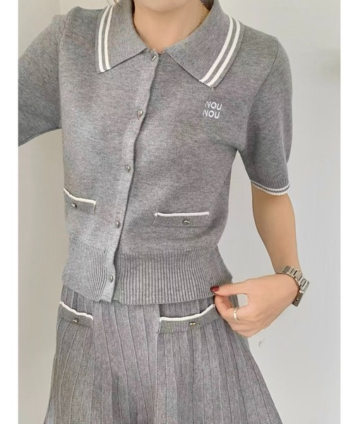 LADY LIKE(レディライク)の「【2点セット】ワンポイント刺繍バイカラーニットセットアップ(ニット/セーター・レディース・モカ/ネイビー/アイボリー/グレー・M)」の5枚目の写真