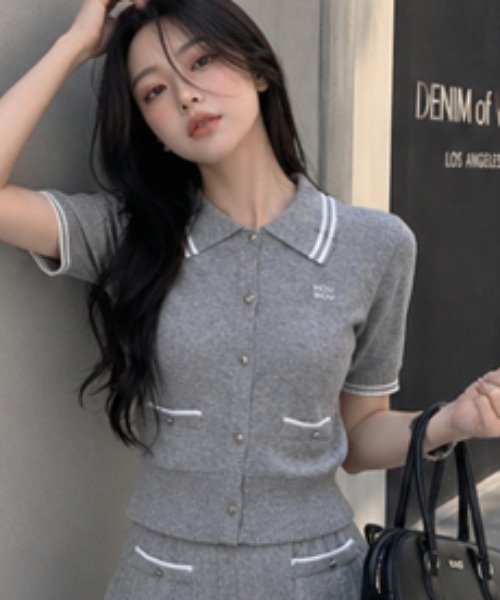 LADY LIKE(レディライク)の「【2点セット】ワンポイント刺繍バイカラーニットセットアップ(ニット/セーター・レディース・モカ/ネイビー/アイボリー/グレー・M)」の12枚目の写真