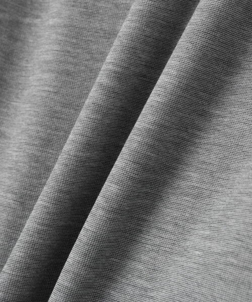 NATURAL BEAUTY BASIC（ナチュラルビューティーベーシック）の「◇【Oggi号掲載】シアーカットソーシリーズ クルーネック（Tシャツ/カットソー・レディース・ピンク/グレー/レッド/オフホワイト・FREE）」の17枚目の写真