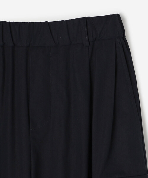 nicholson&nicholson（ニコルソンアンドニコルソン）の「nicholson & nicholson | コットン ツイルワイドカーゴパンツ WOMEN（カーゴパンツ・レディース・ネイビー/ベージュ・36）」の16枚目の写真