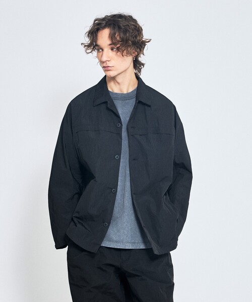ABAHOUSE（アバハウス）の「【セットアップ対応】TUCK＆DARTS ワッシャーナイロン シャツブルゾン / ドルマンスリーブ（シャツ/ブラウス・メンズ・ブラック/ベージュ・46/48）」の4枚目の写真