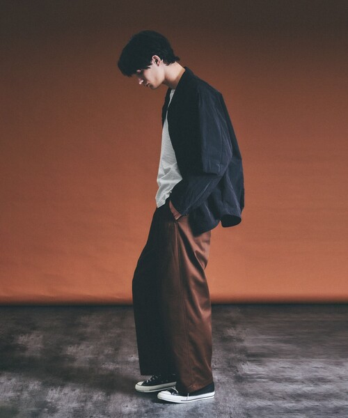 ABAHOUSE（アバハウス）の「【セットアップ対応】TUCK＆DARTS ワッシャーナイロン シャツブルゾン / ドルマンスリーブ（シャツ/ブラウス・メンズ・ブラック/ベージュ・46/48）」の17枚目の写真