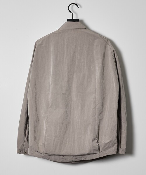ABAHOUSE（アバハウス）の「【セットアップ対応】TUCK＆DARTS ワッシャーナイロン シャツブルゾン / ドルマンスリーブ（シャツ/ブラウス・メンズ・ブラック/ベージュ・46/48）」の20枚目の写真