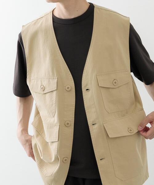 ITEMS URBANRESEARCH(アイテムズ アーバンリサーチ)の「マルチポケットVネックベスト(ベスト・メンズ・アイボリー/ベージュ・LARGE/MEDIUM)」の10枚目の写真