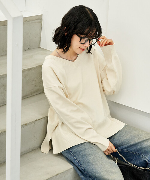 マシーンウォッシャブル＞シルク入り Vネックニットプルオーバー